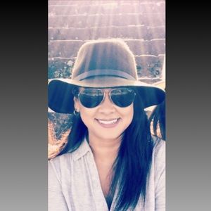 Meet your Posher, Marie